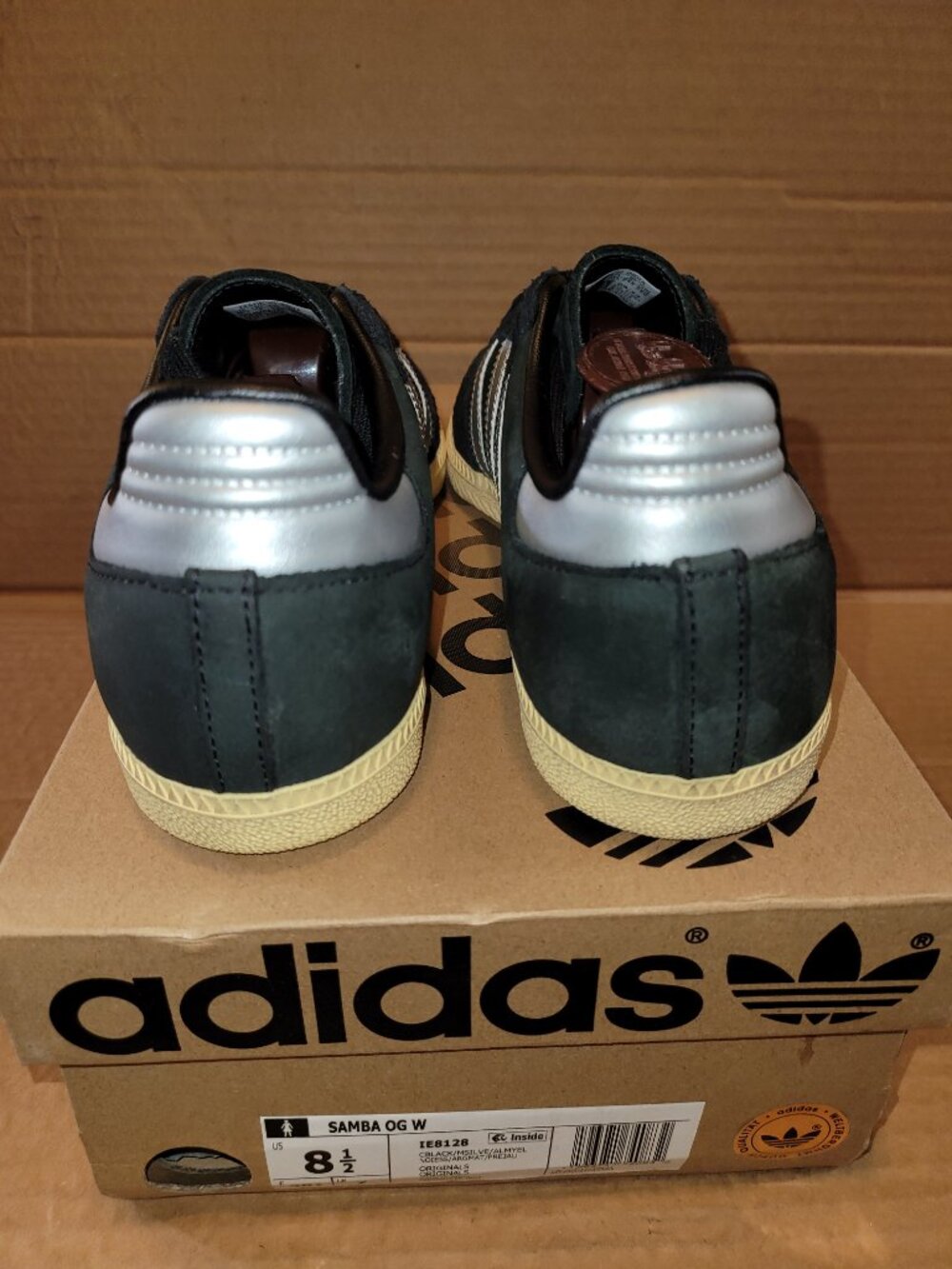 Adidas Originals Women's Black/Silver/Yellow Samba OG Sneakers IE8128 Size 8.5 - Picture 5 of 16
